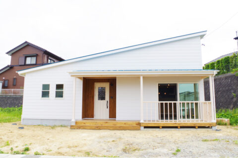 津市K様 ロフトや土間リビングなど楽しい間取り!木の温もり平屋