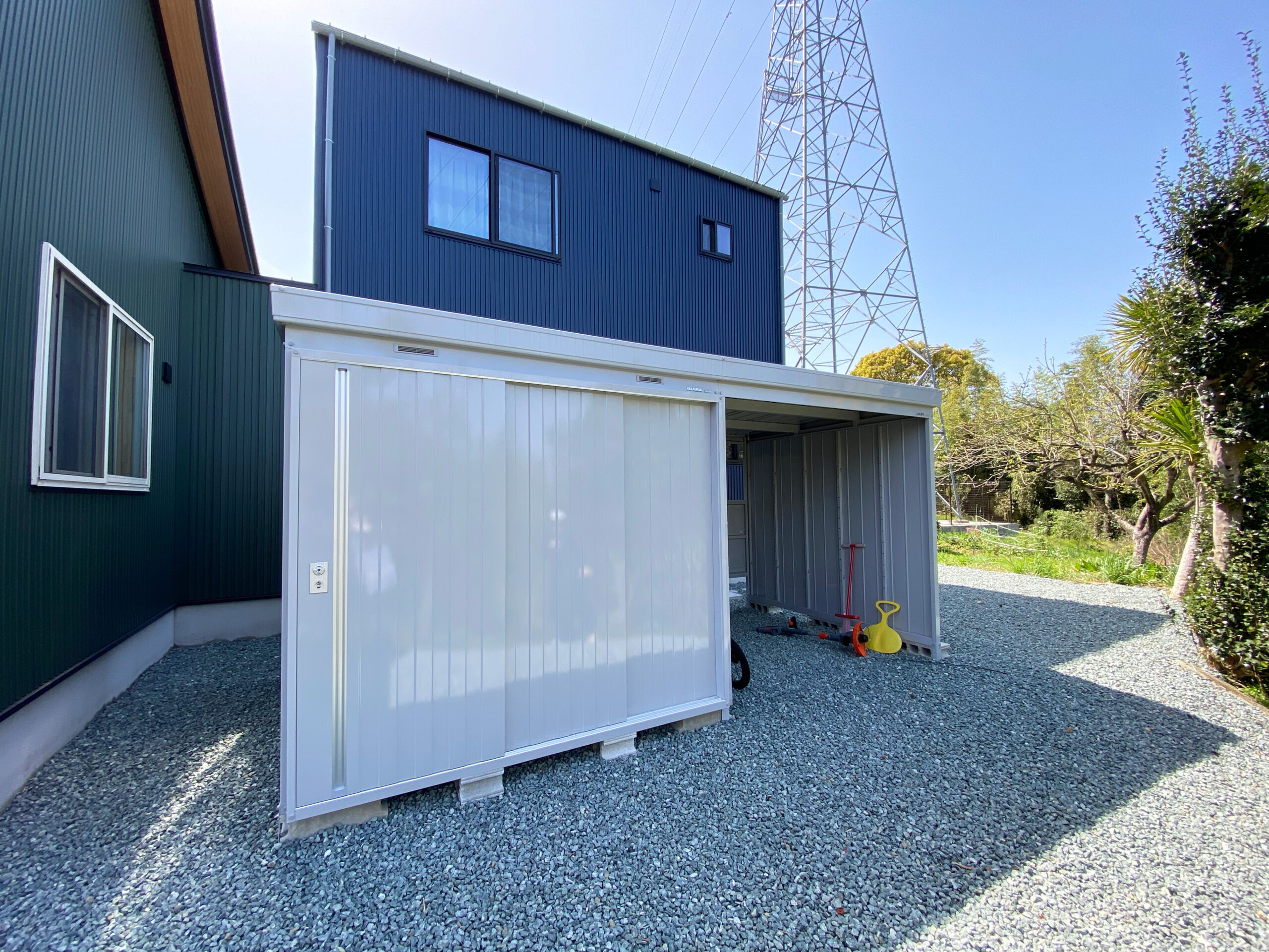 二世帯住宅!暮らしを楽しむ♪ほどよく繋がる平屋×二階建てのお家