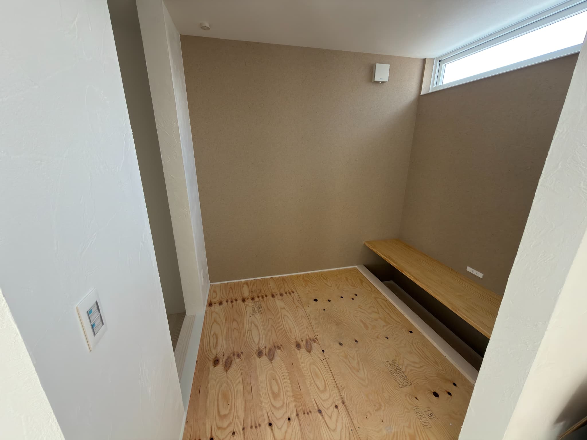 29坪で叶えた！外に閉じて中に開く中庭のある家