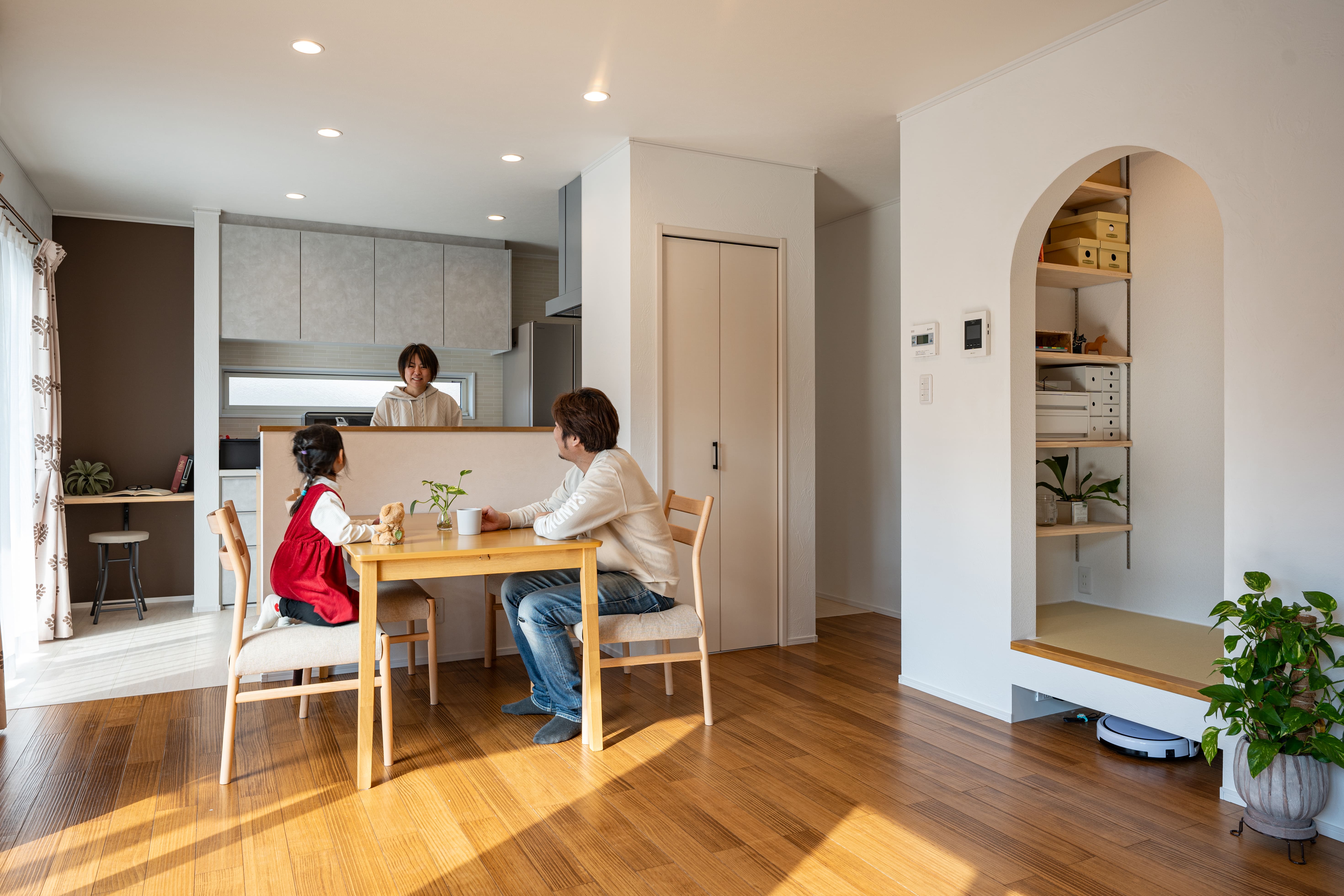 「自然素材の家」だから心地いい。集中力が高まる書斎・ヌック・多目的スペース特集