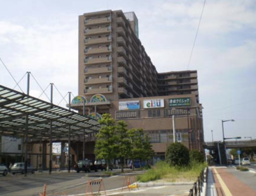 近鉄名古屋線「久居駅」まで　徒歩12分