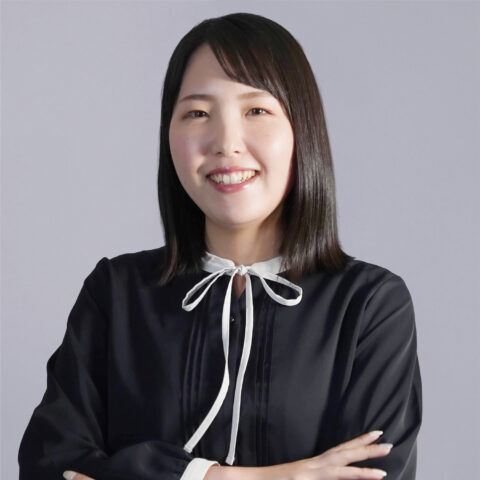 中島　果穂